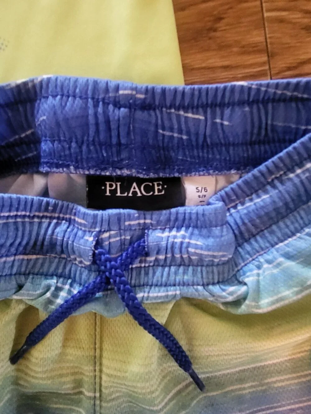 Boys Swim Set and Shorts Bundle The Childrens Place Size 5/6